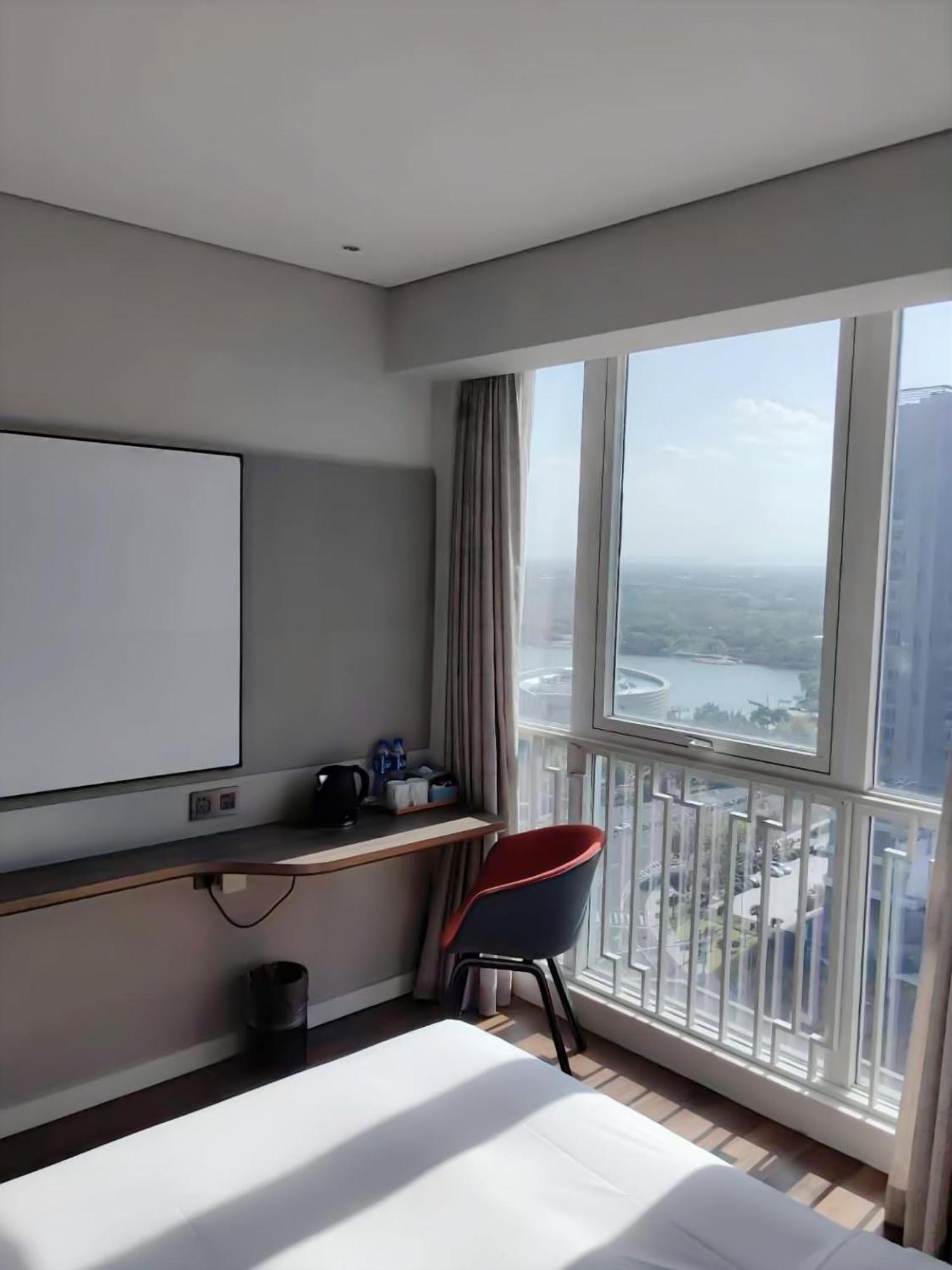 Holiday Inn Express Liyang Huafu By Ihg Buitenkant foto